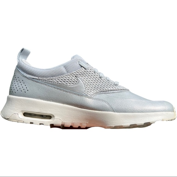 Nike Air Max Thea Premium Metallic Platinum Muted Silver Size 10 Sneaker - Picture 9 of 11